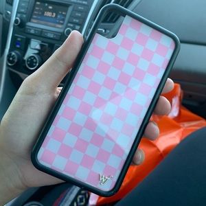 WILDFLOWER PINK CHECKERED CASE iphone xr